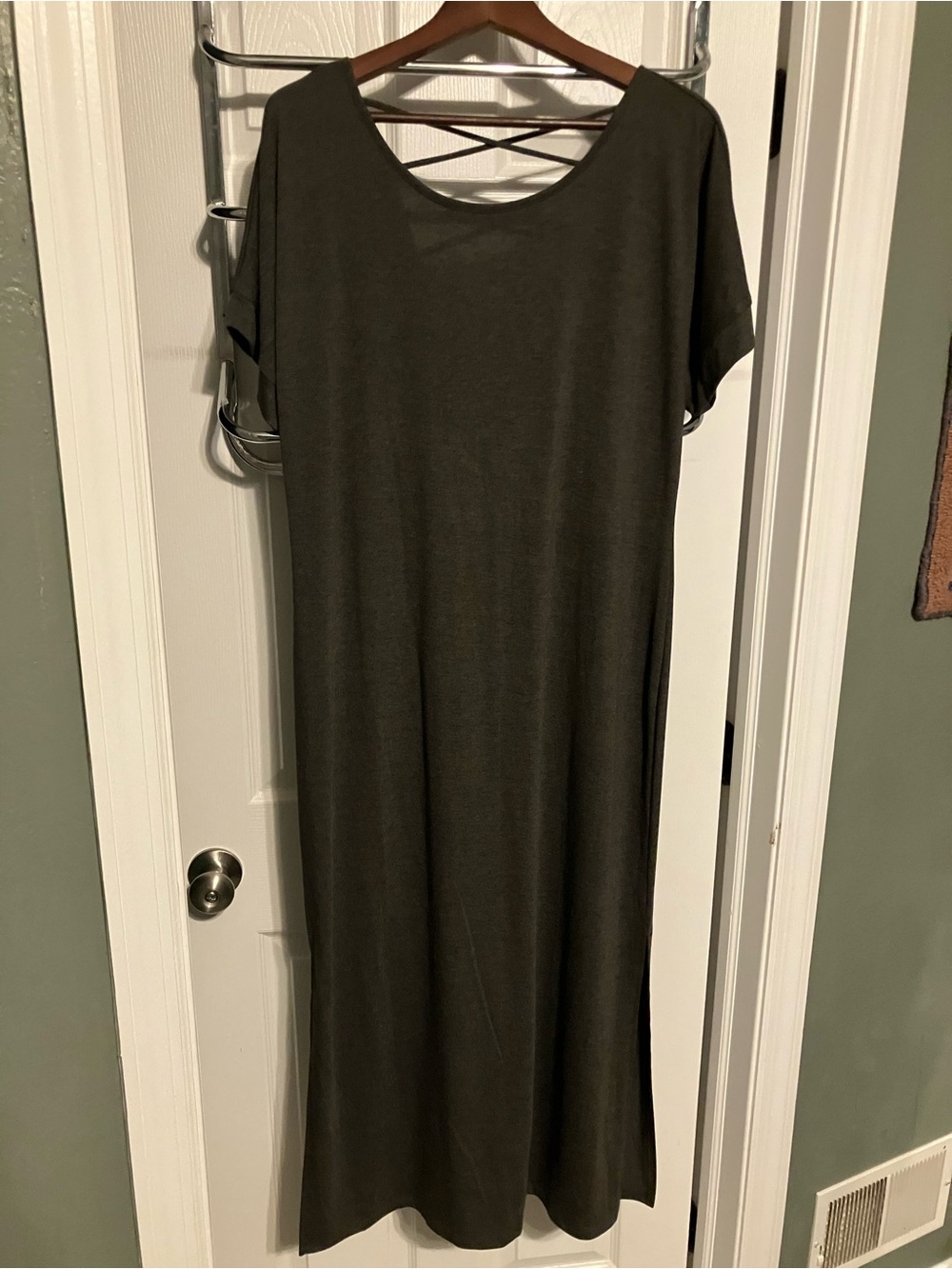 Women’s Charcoal Gray Maxi Dress with Crisscross Back